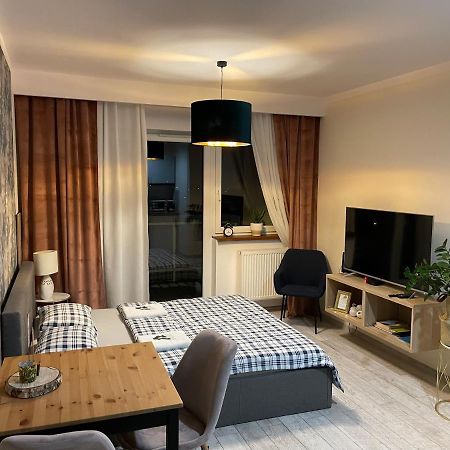 Apartament Royal Chelmonskiego Srem Bagian luar foto