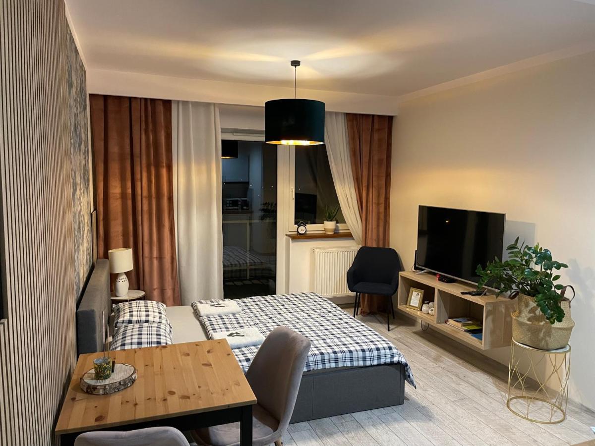Apartament Royal Chelmonskiego Srem Bagian luar foto